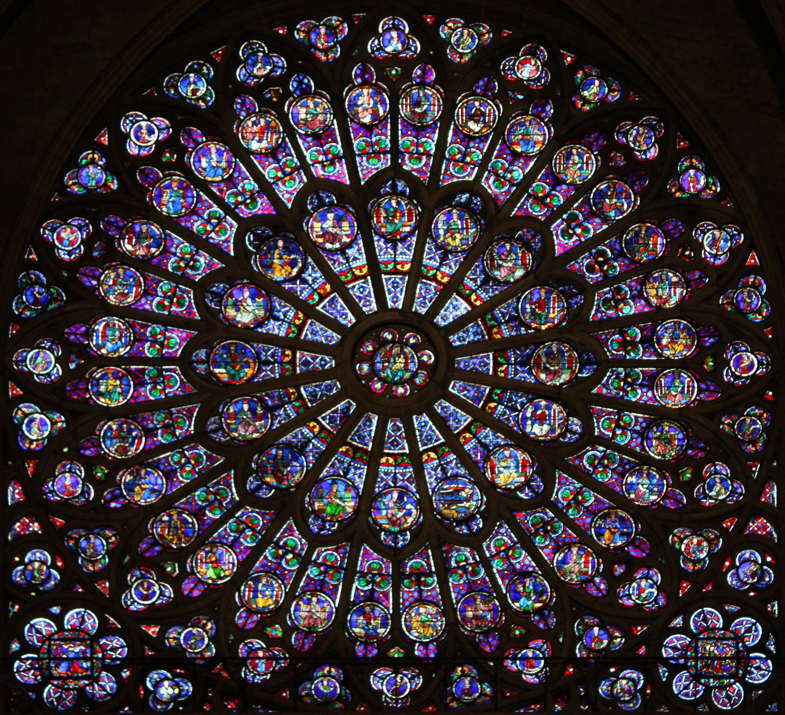 Notre-Dame_de_Paris_Windows_2